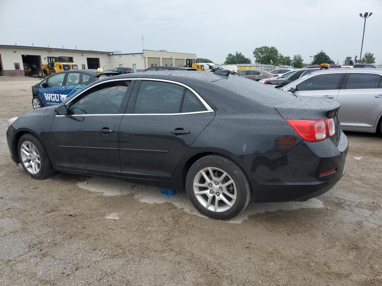 1G11C5SLXFF183535 2015 CHEVROLET MALIBU - Image 2