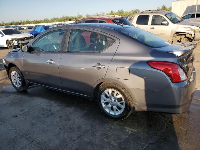  NISSAN VERSA 2017 Szary