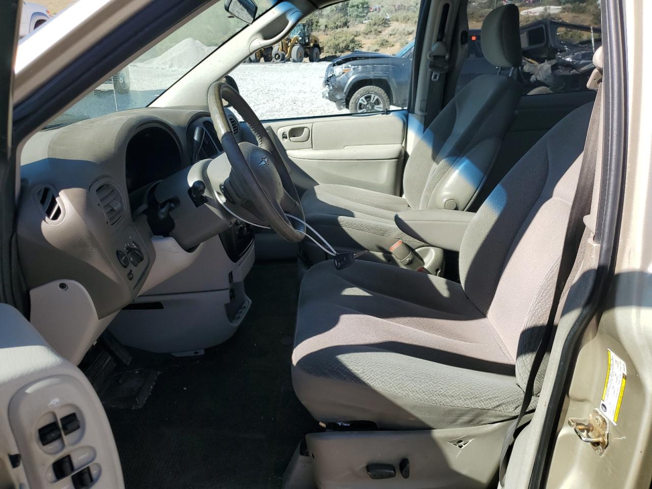 2005 Chrysler Town & Country Touring VIN: 2C4GP54LX5R391165 Lot: 61347674