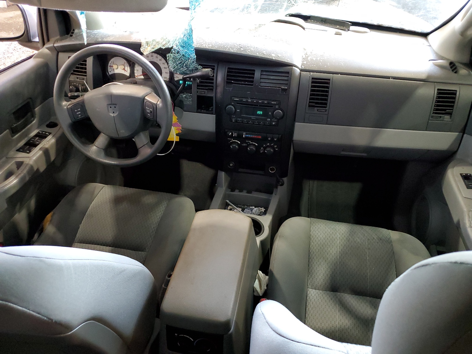 1D8HD38PX7F549045 2007 Dodge Durango Sxt