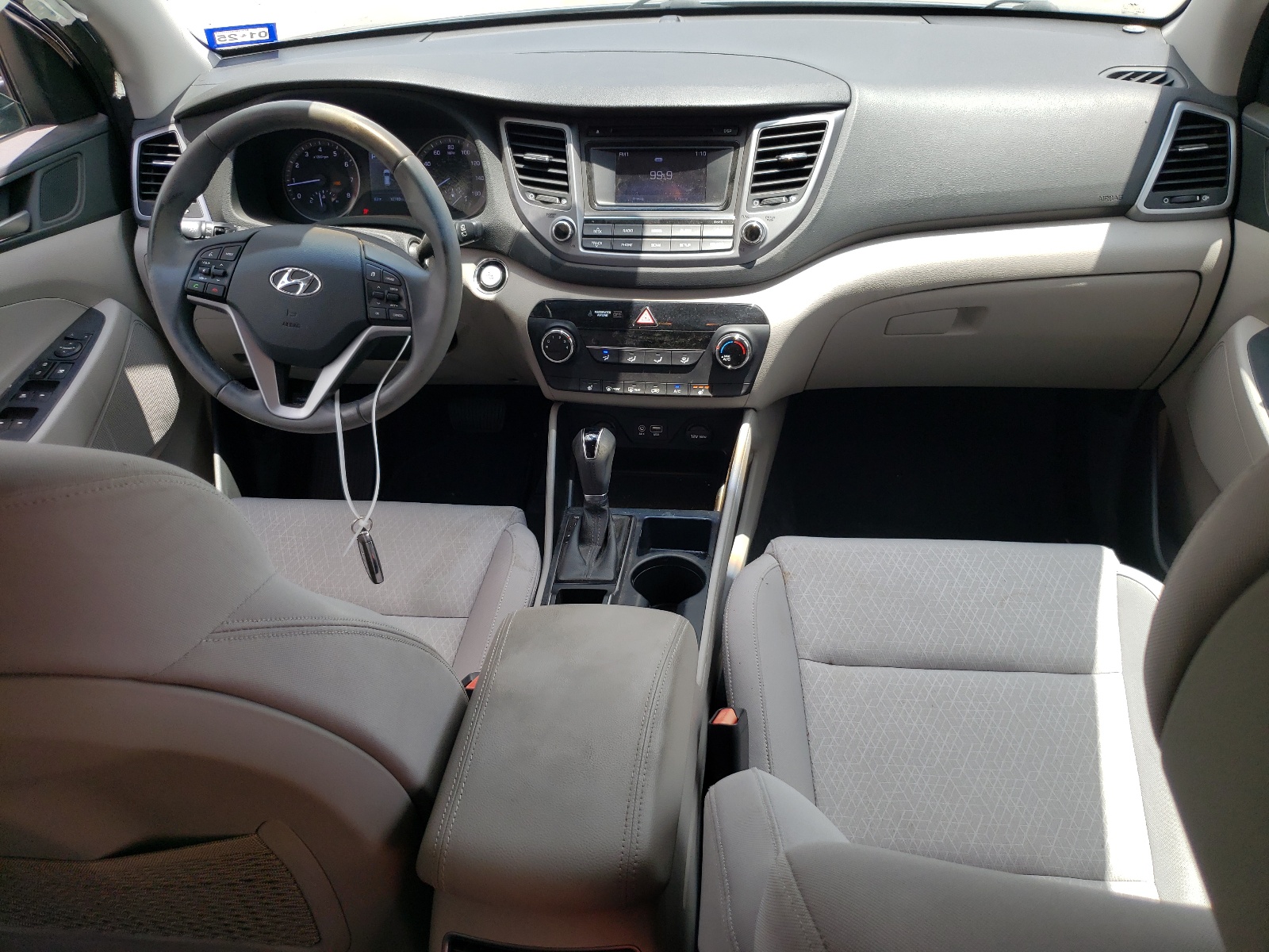 KM8J33A29HU352653 2017 Hyundai Tucson Limited