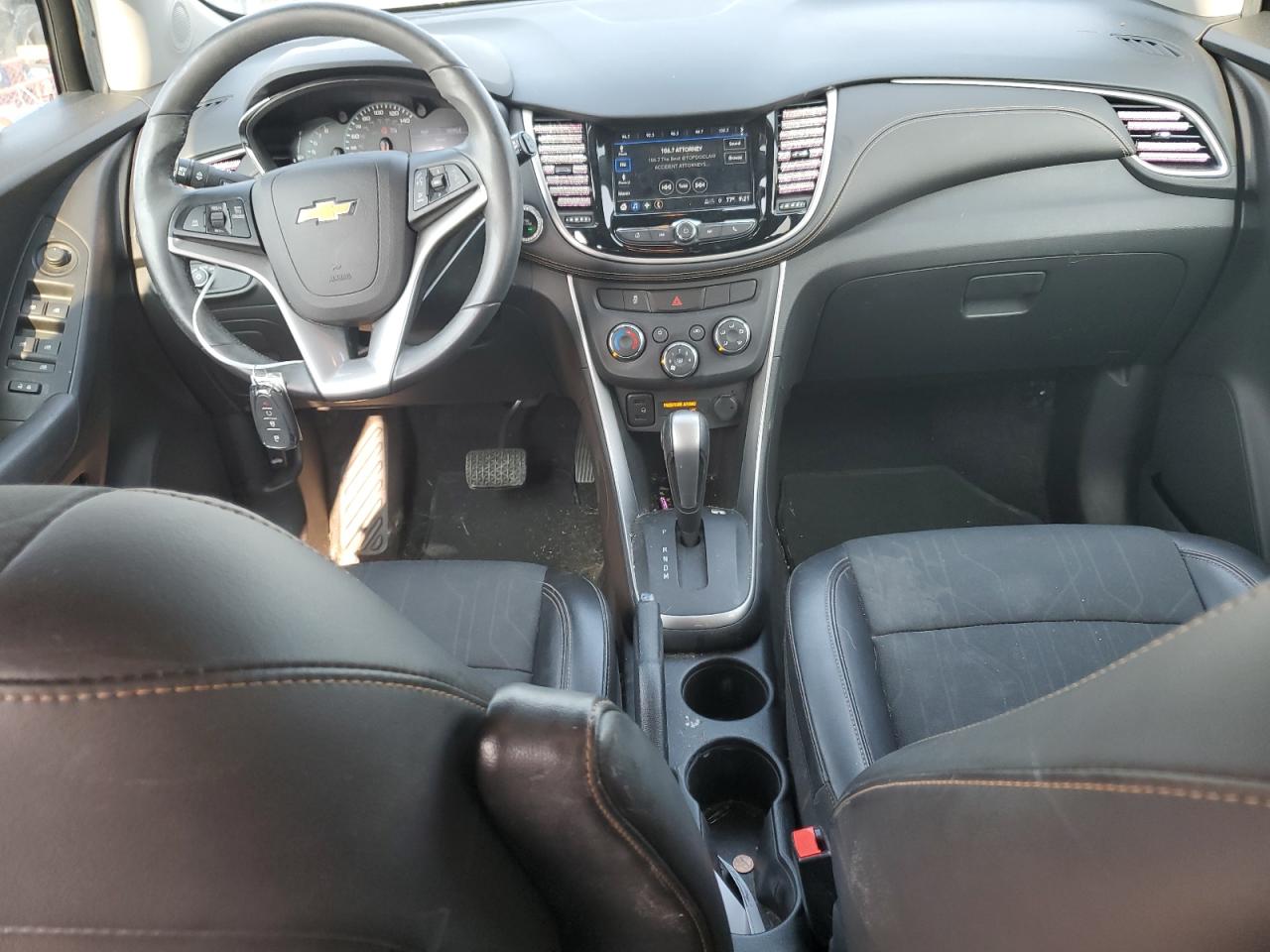 2018 Chevrolet Trax 1Lt VIN: KL7CJLSB0JB677854 Lot: 64400704