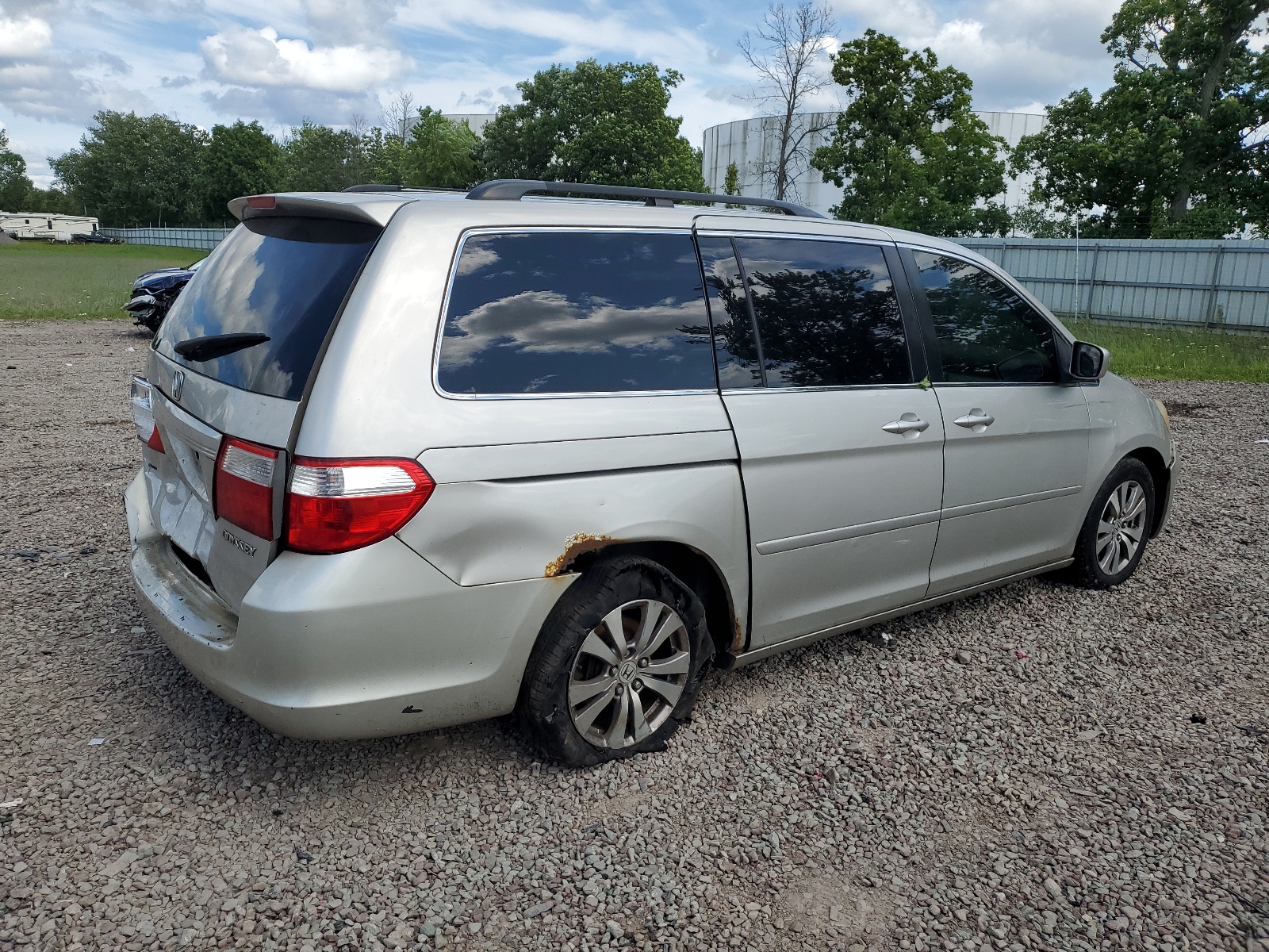 5FNRL38685B115396 2005 Honda Odyssey Exl