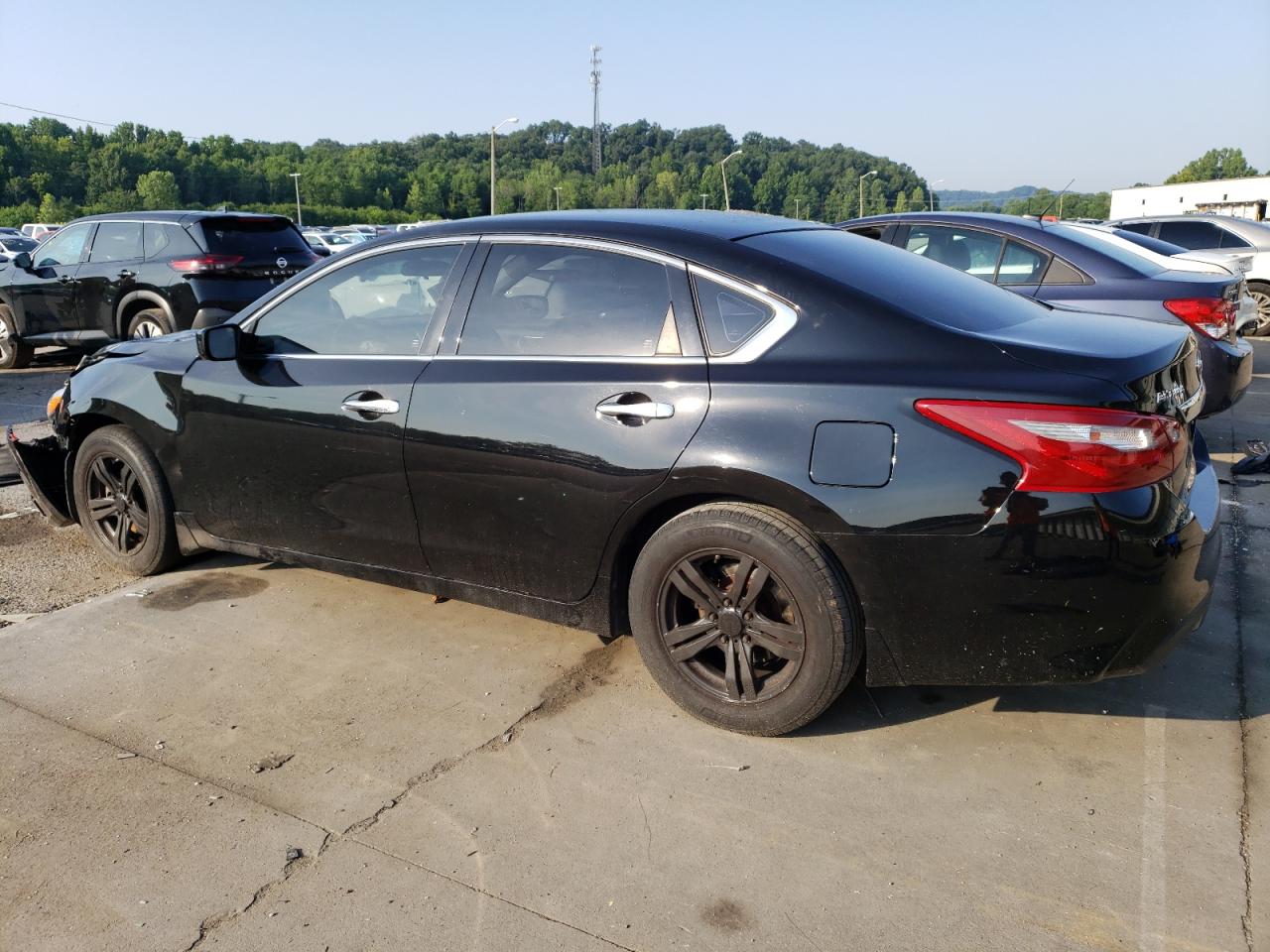 1N4AL3AP9JC121849 2018 NISSAN ALTIMA - Image 2