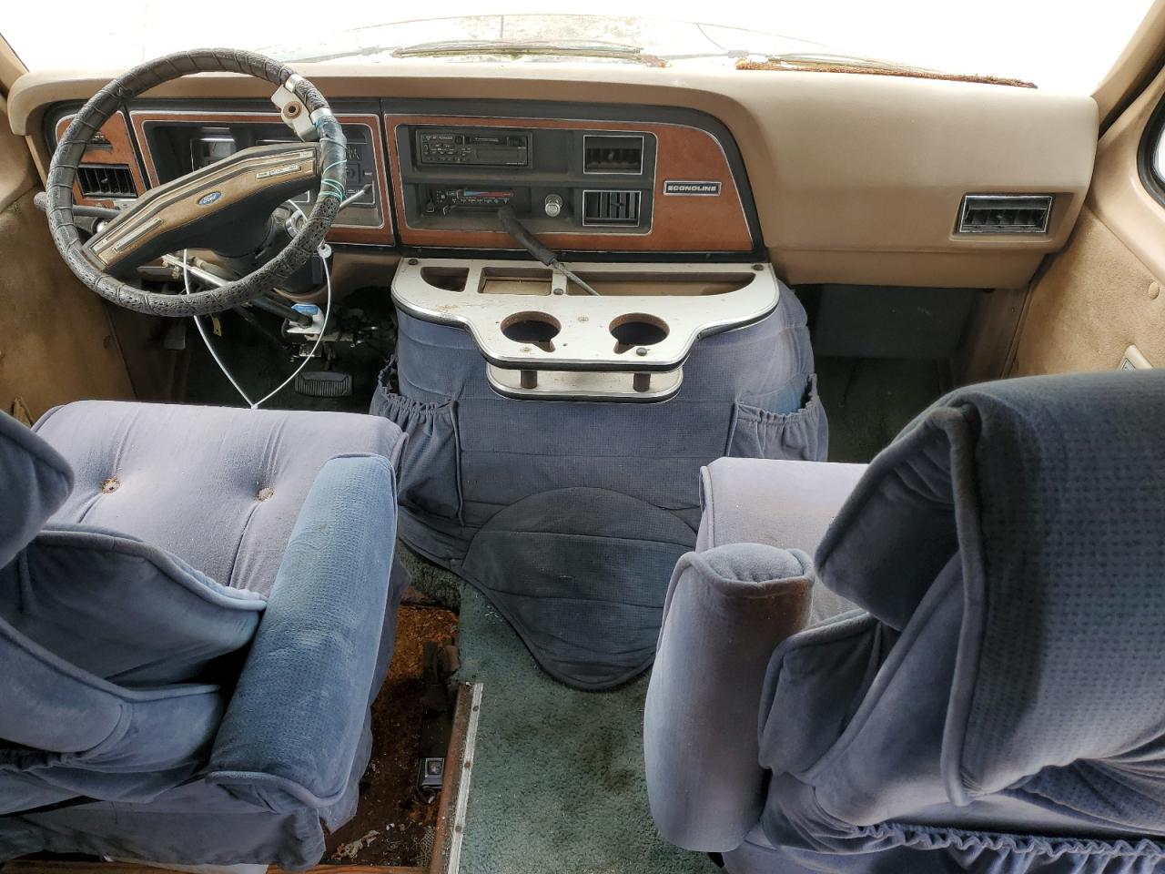 1987 Ford Econoline E150 Van VIN: 1FDDE14N0HHC27499 Lot: 65000704