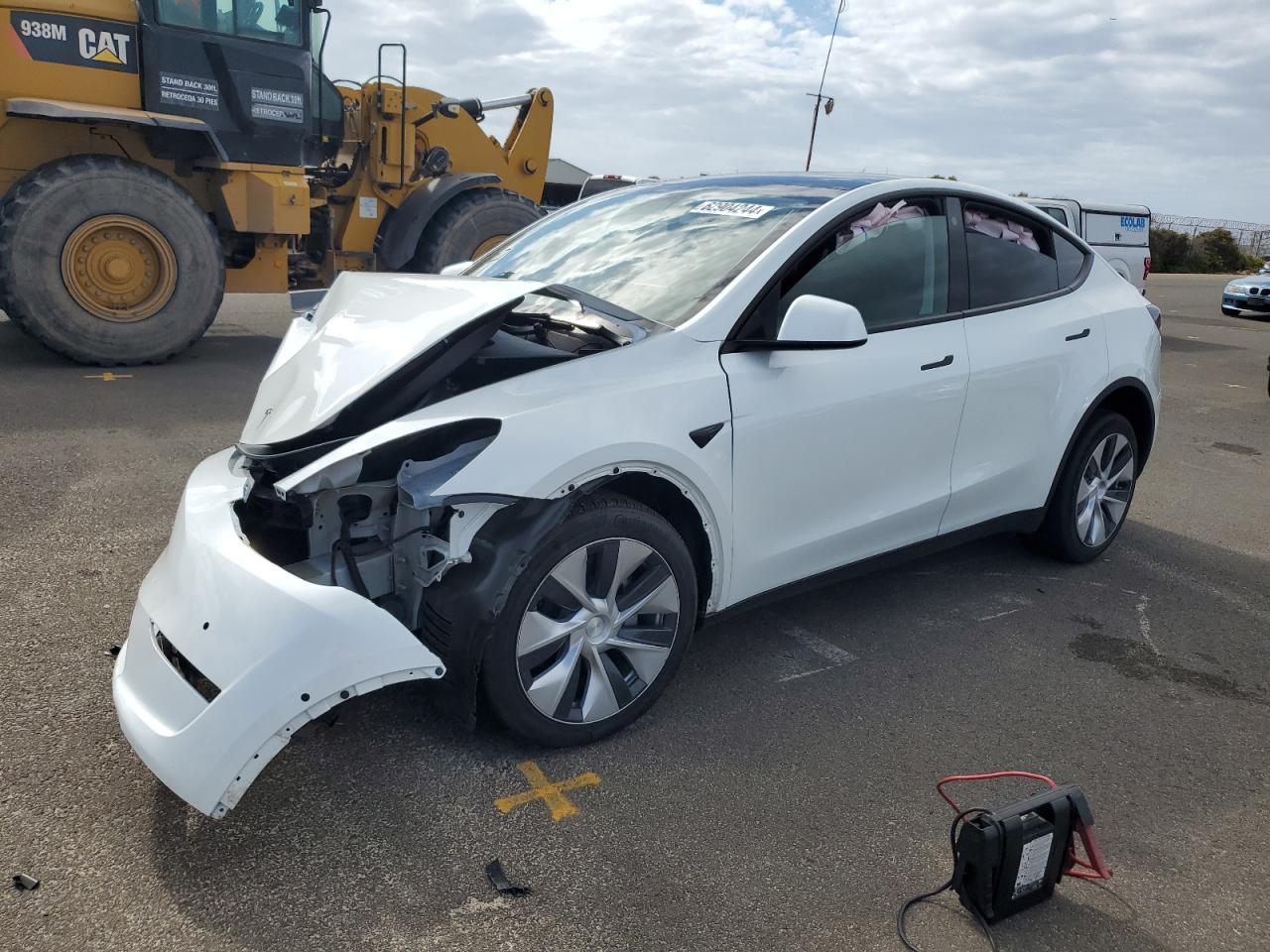 7SAYGDEE8NF510134 2022 TESLA MODEL Y - Image 1