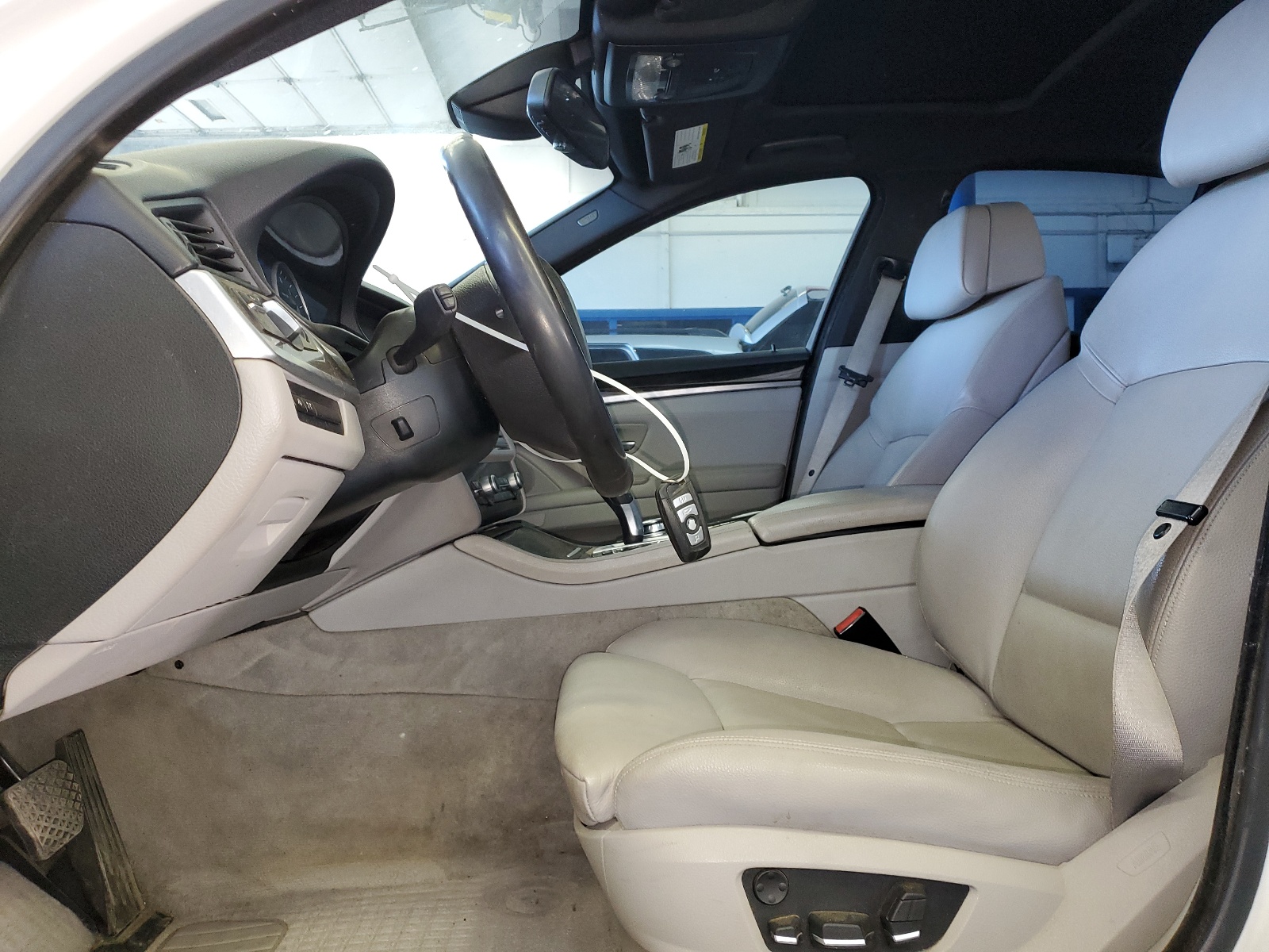 WBAFR7C55CC813852 2012 BMW 535 I