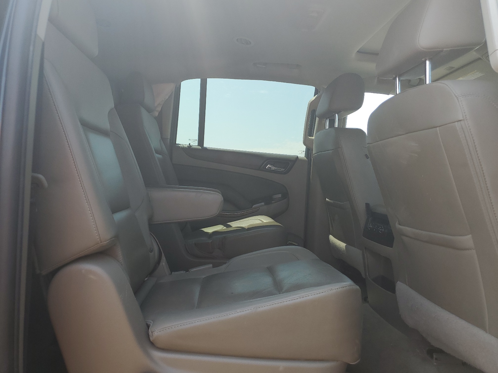 1GNSKJKC3HR116288 2017 Chevrolet Suburban K1500 Premier