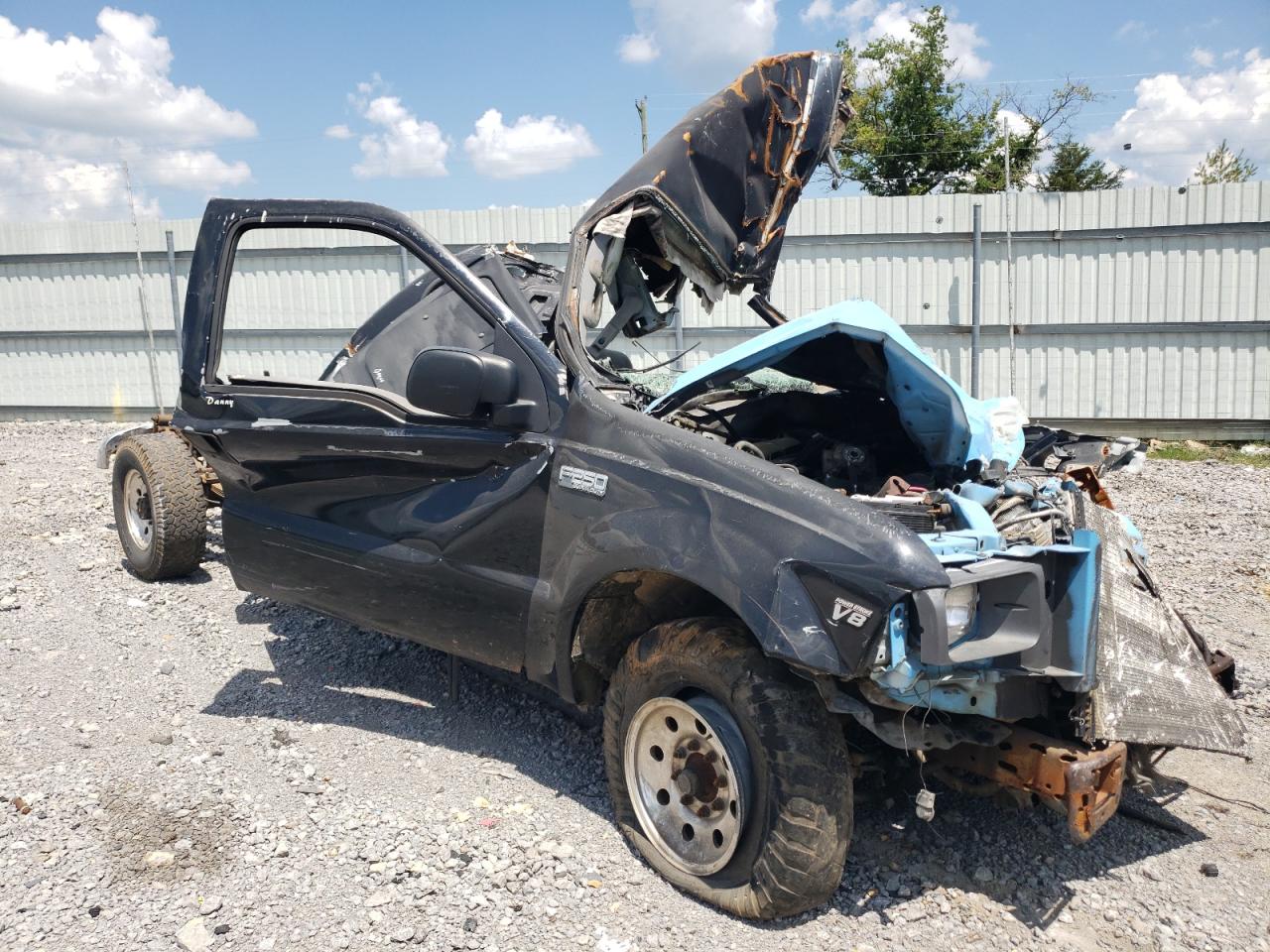 1999 Ford F250 Super Duty VIN: 1FTNX20F8XEB85333 Lot: 70323755