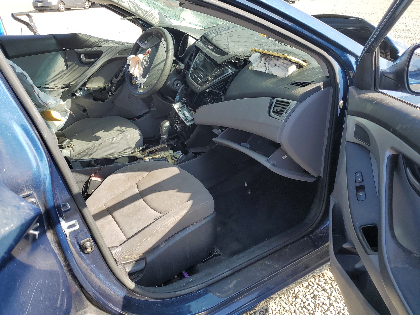 KMHDH4AE6FU415753 2015 Hyundai Elantra Se