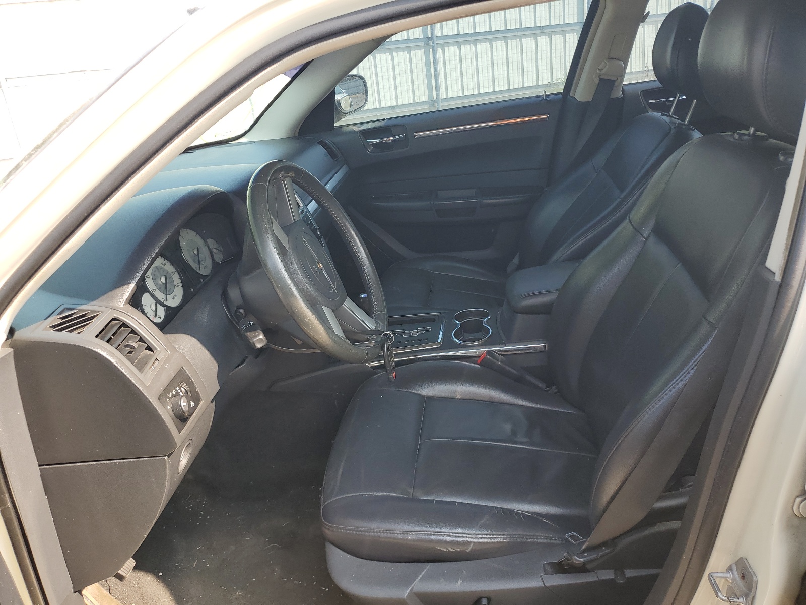 2C3CA5CV1AH324848 2010 Chrysler 300 Touring