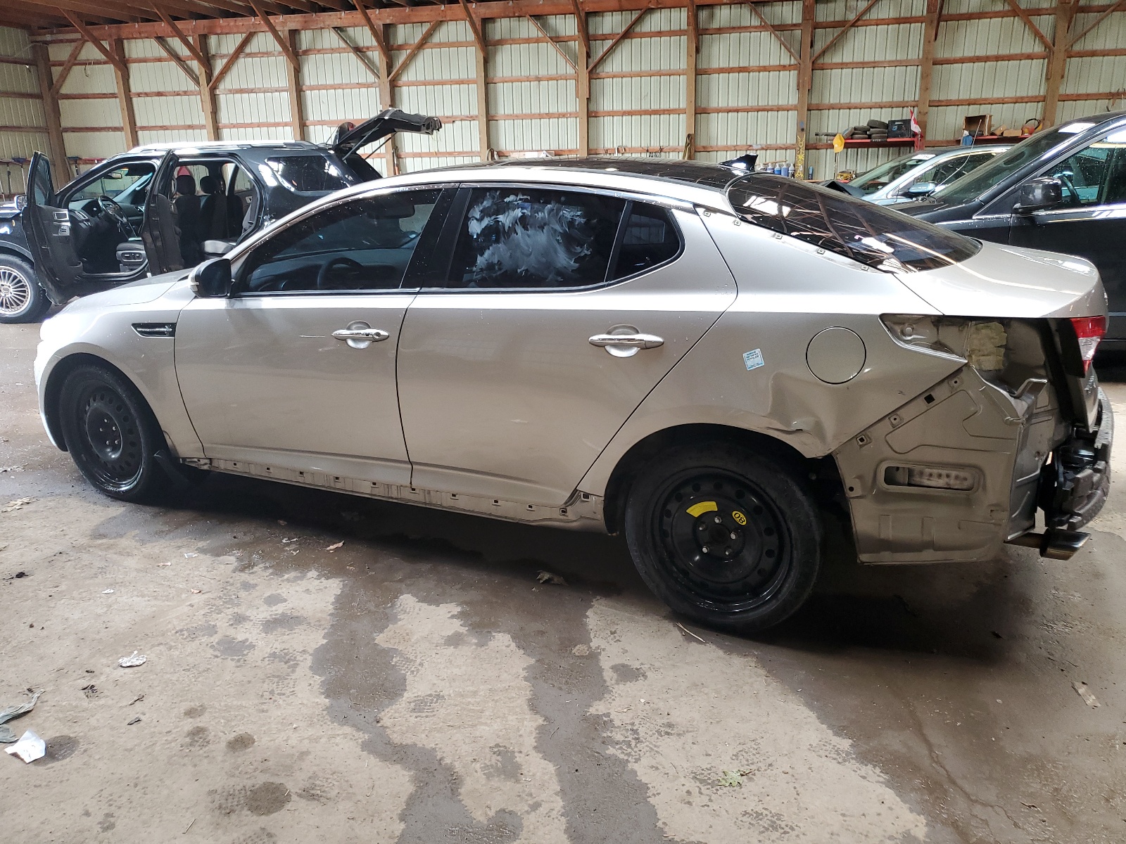 KNAGN4A70B5145965 2011 Kia Optima Ex