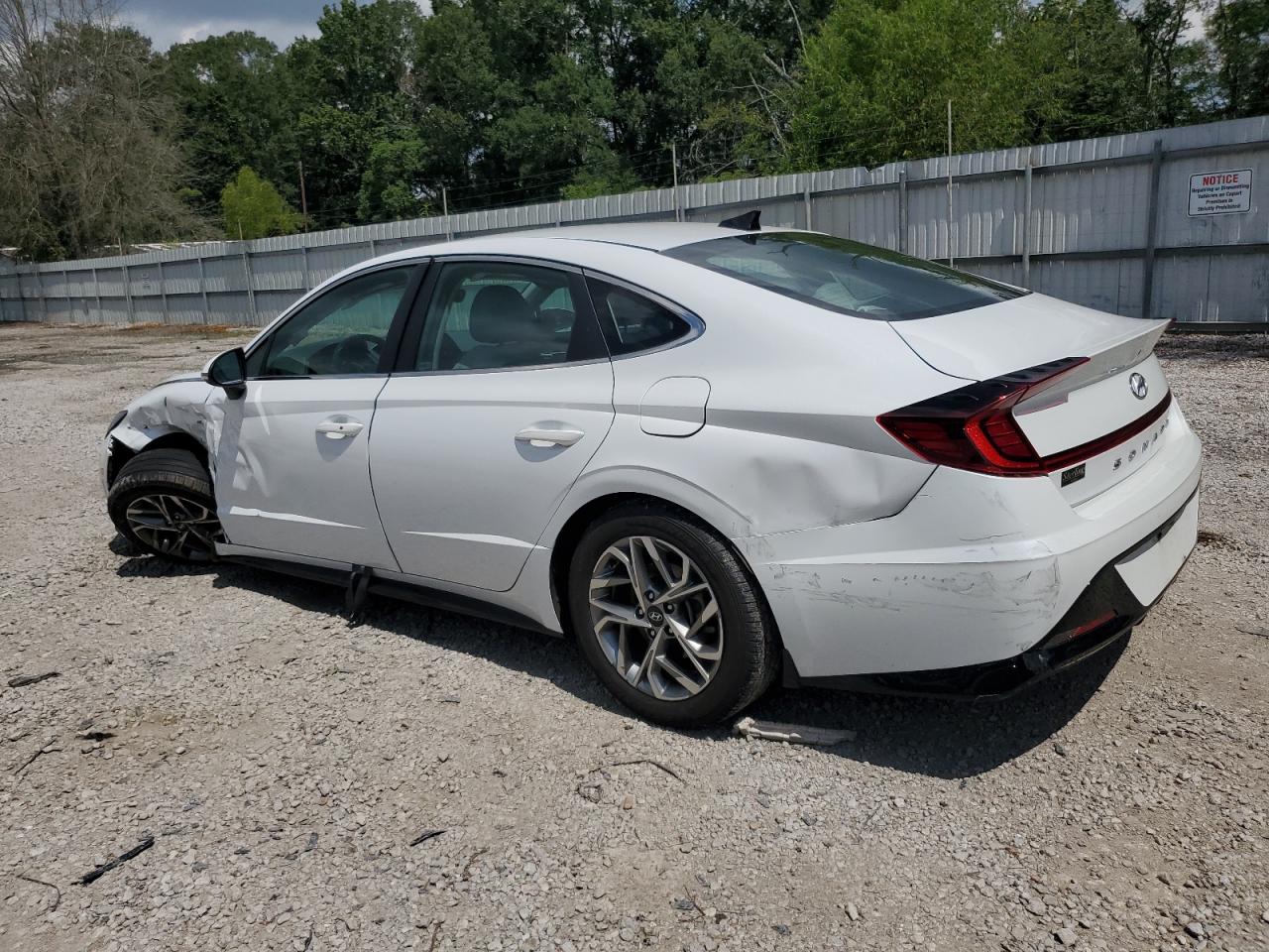 5NPEL4JA7MH067733 2021 HYUNDAI SONATA - Image 2