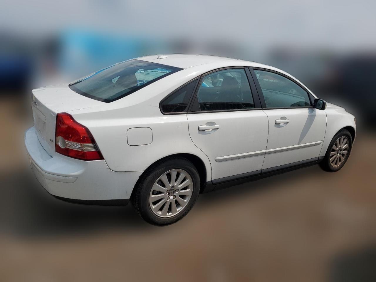 2004 Volvo S40 2.4I VIN: YV1MS382042022829 Lot: 64025904