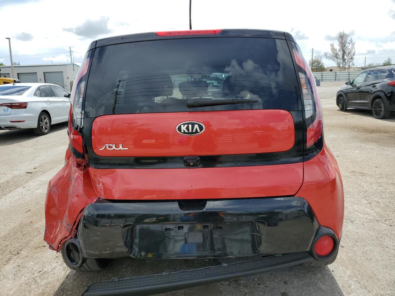 2016 Kia Soul + VIN: KNDJP3A5XG7244932 Lot: 72757884