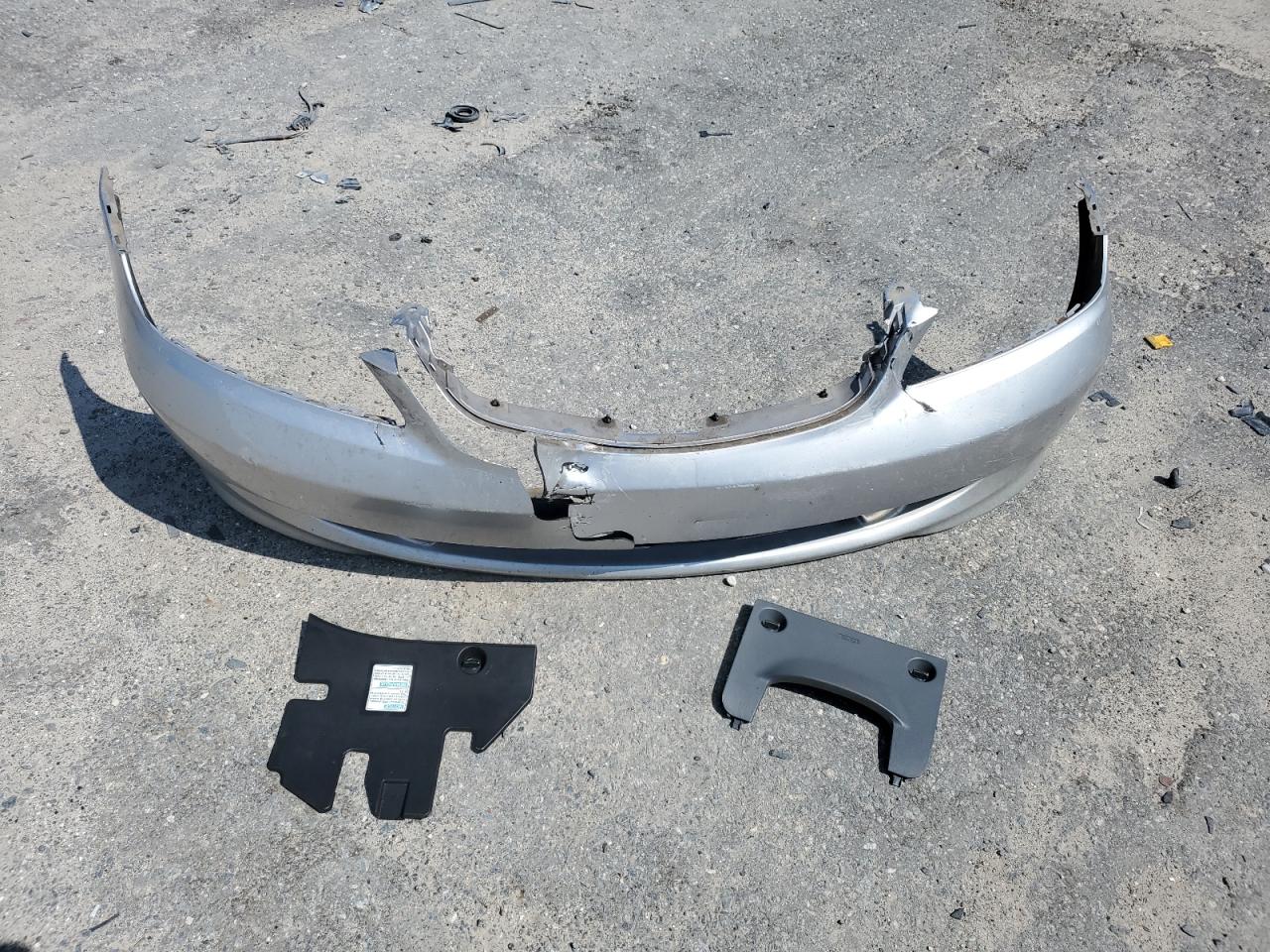 2004 Honda Civic Dx Vp VIN: 2HGES16354H567833 Lot: 65229094