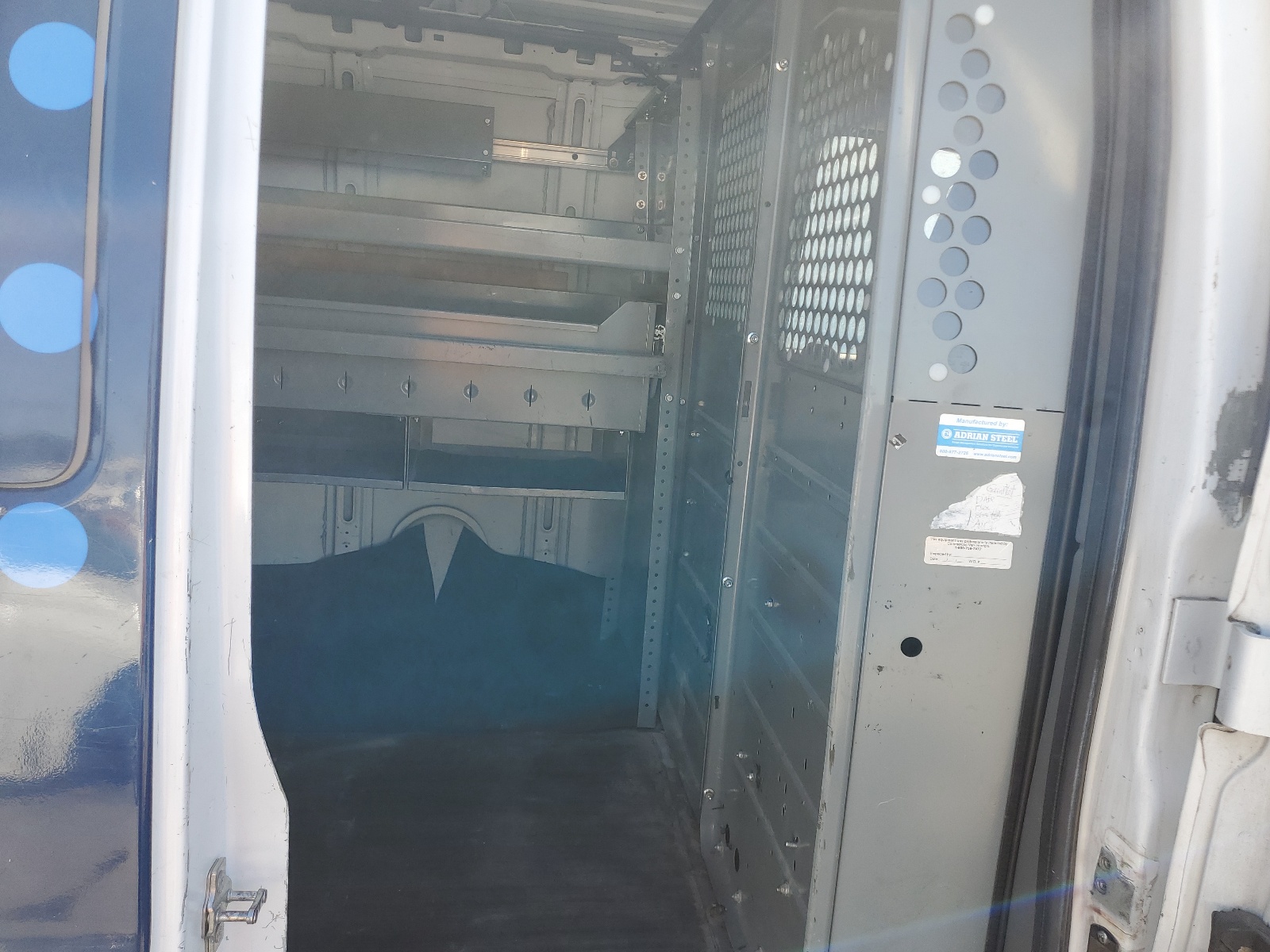 1GCWGAFF3G1237089 2016 Chevrolet Express G2500