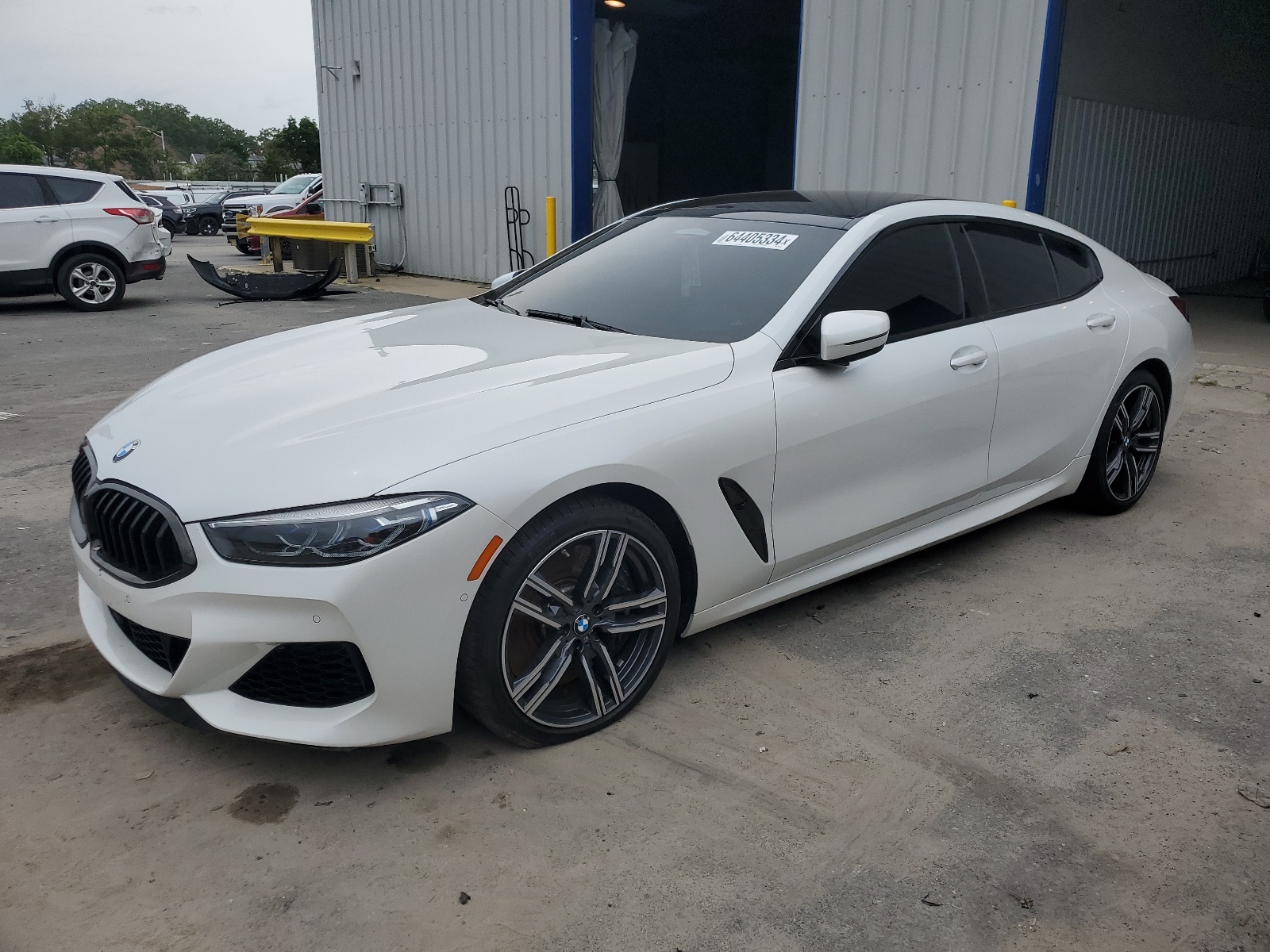 2022 BMW M850Xi vin: WBAGV8C06NCG91048