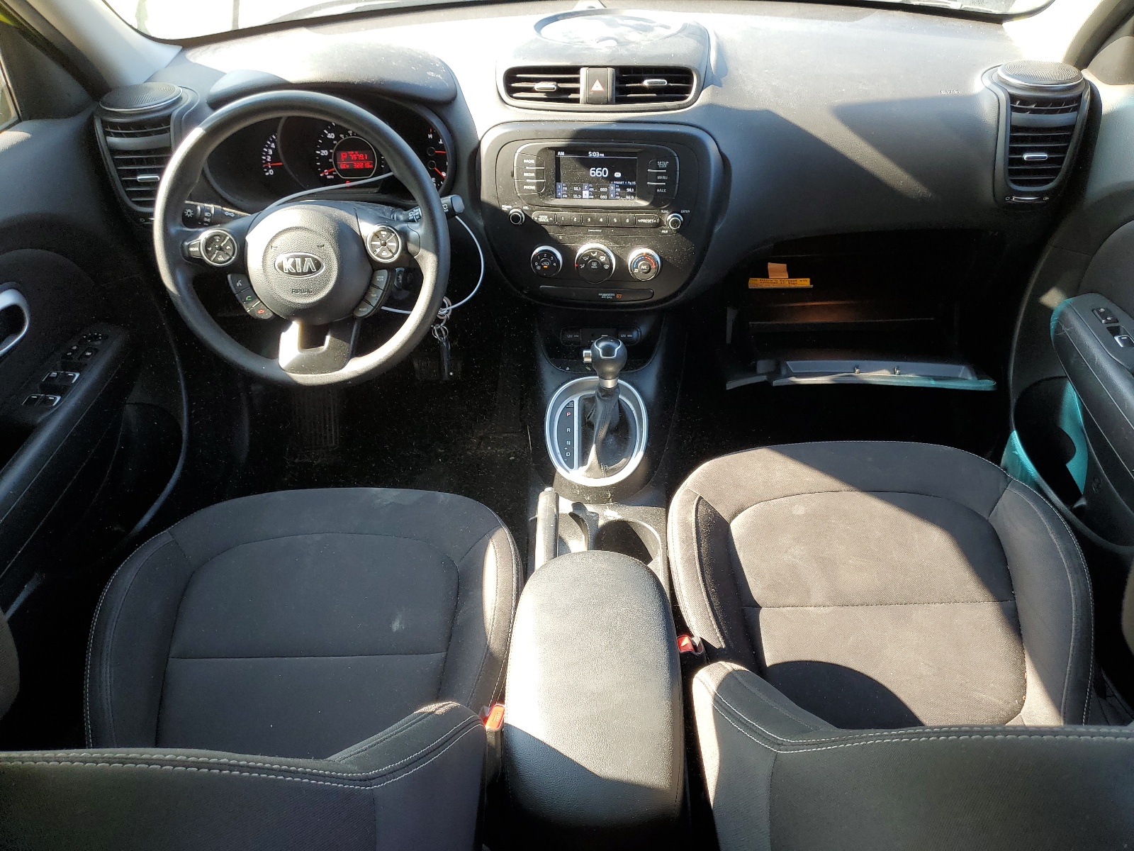 KNDJN2A20J7907504 2018 Kia Soul