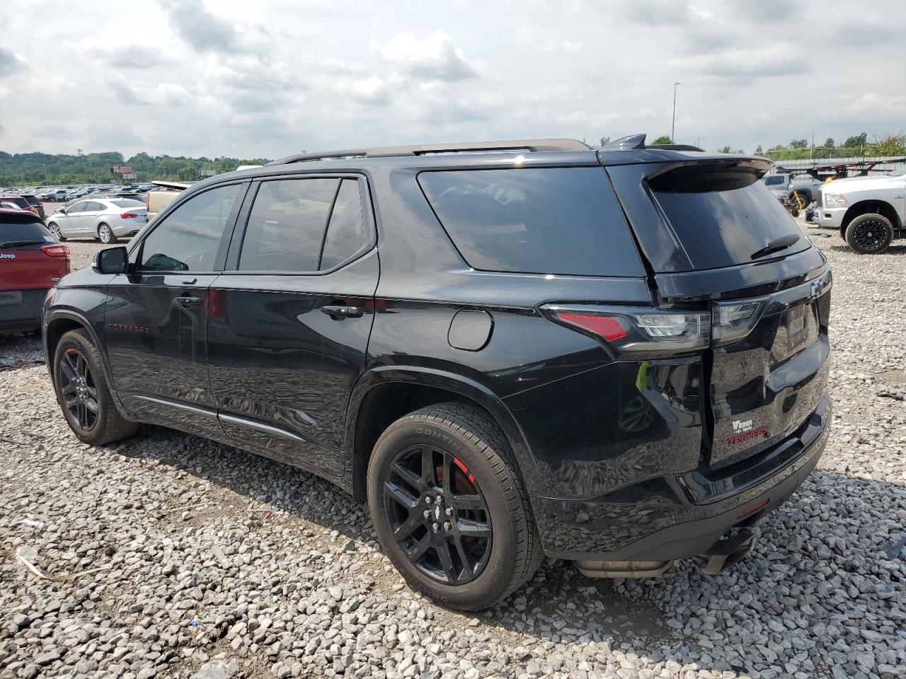 1GNERKKW0JJ177109 2018 CHEVROLET TRAVERSE - Image 2