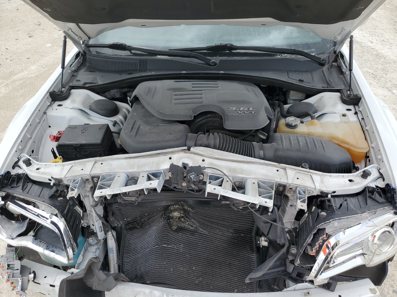 2C3CCAAG3DH626685 2013 Chrysler 300