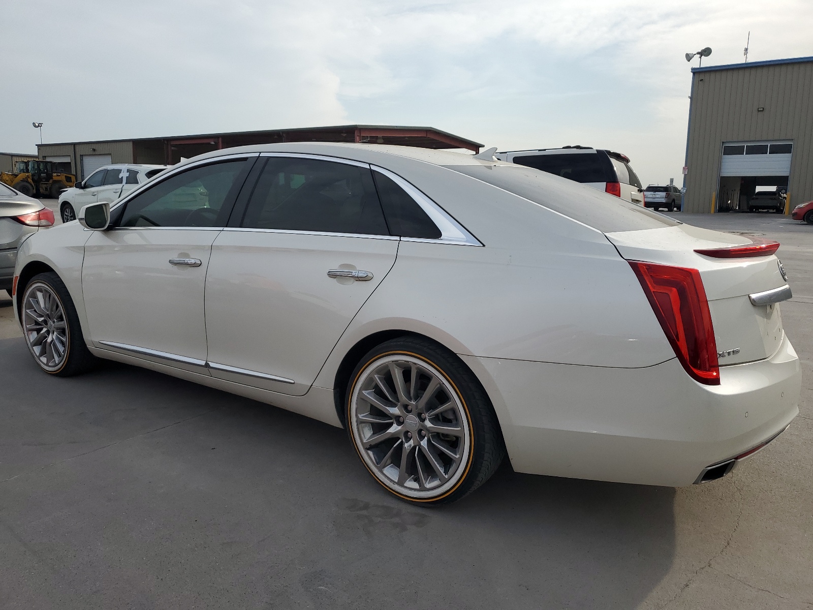 2014 Cadillac Xts Luxury Collection vin: 2G61M5S31E9235830