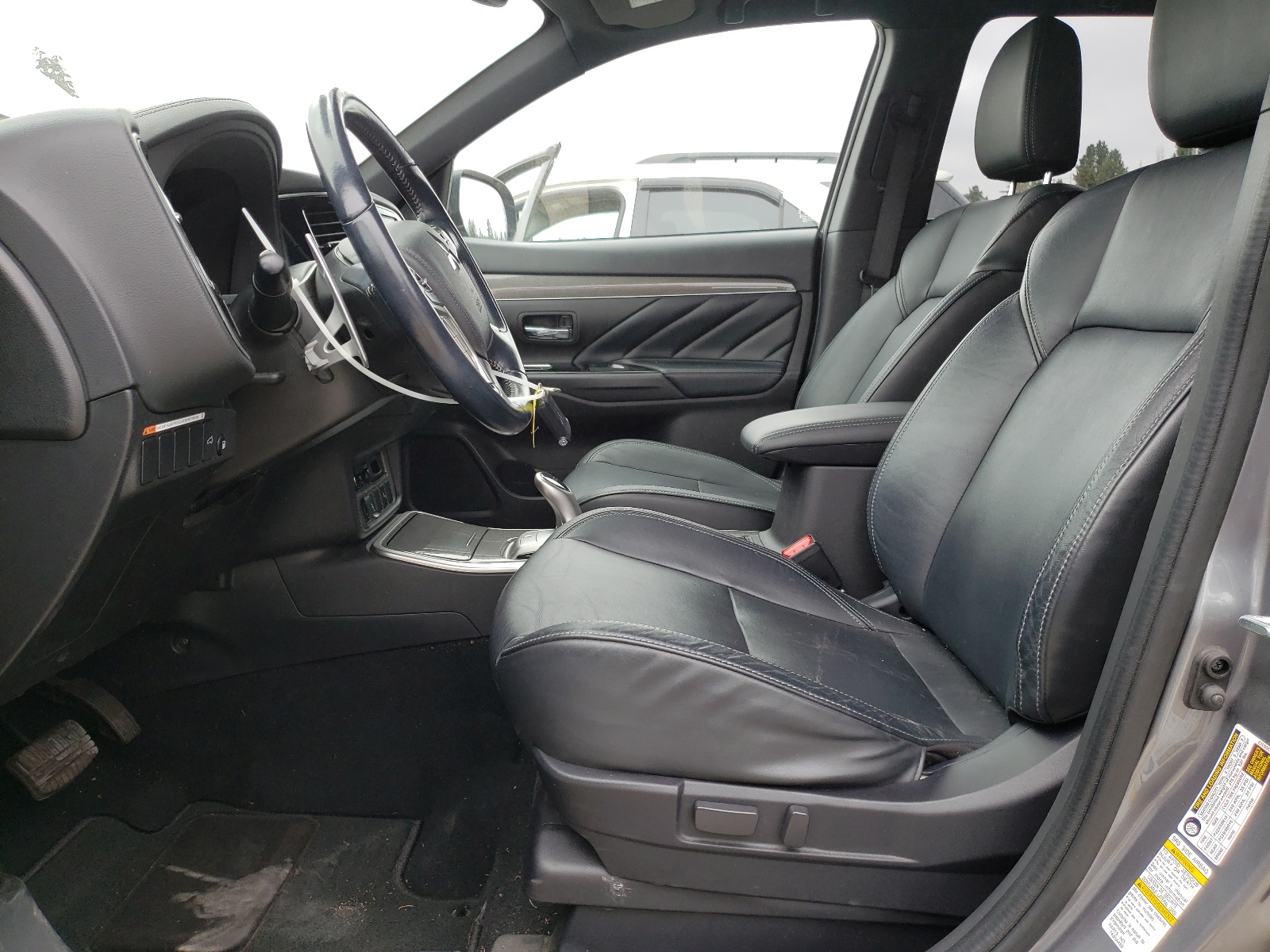 JA4J24A5XKZ055113 2019 Mitsubishi Outlander Sel