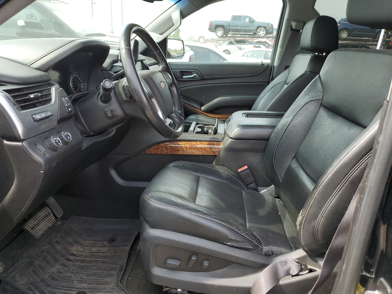 1GNSKCKC3HR370563 2017 Chevrolet Tahoe K1500 Premier