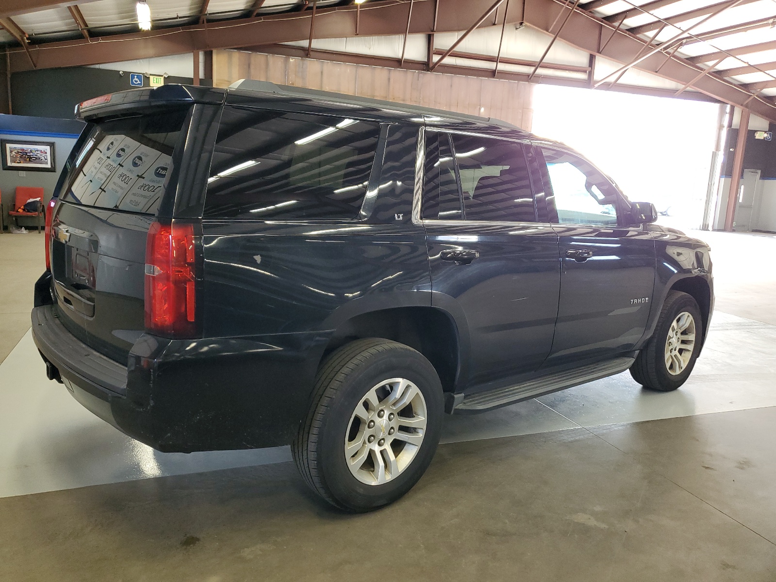 2015 Chevrolet Tahoe K1500 Lt vin: 1GNSKBKC6FR639209