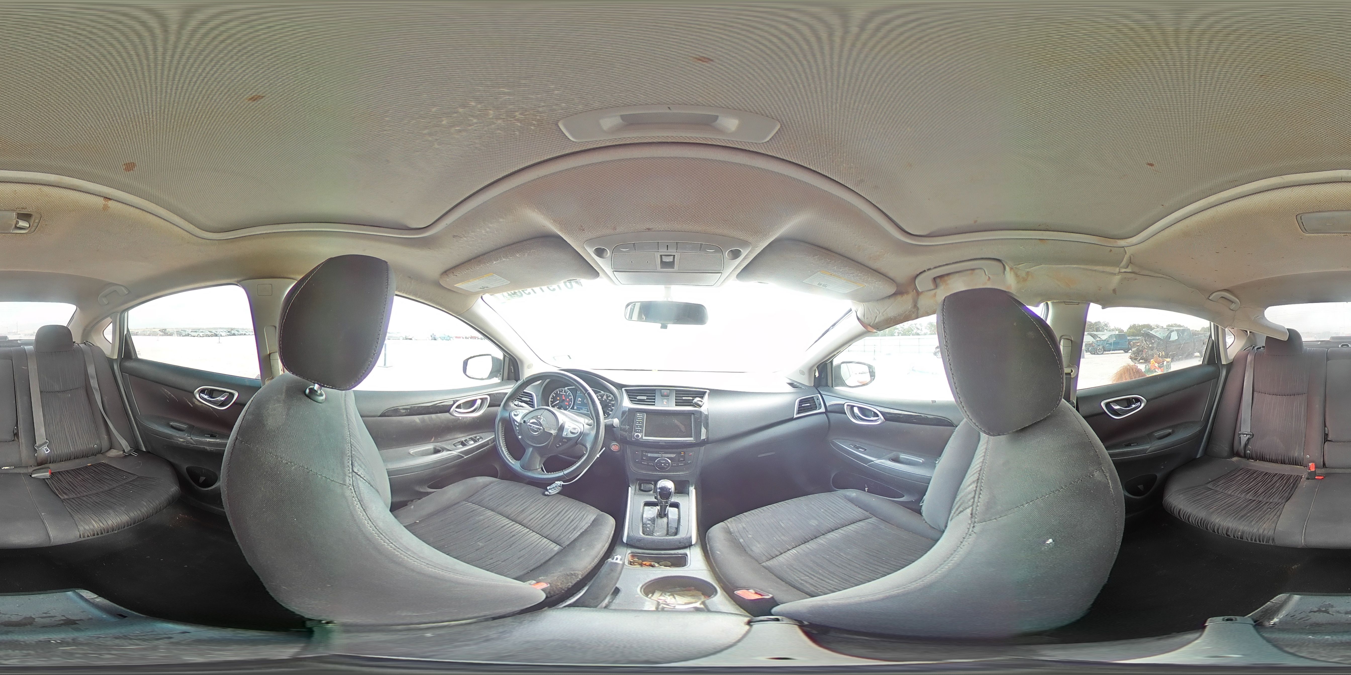 2019 Nissan Sentra - Image 13