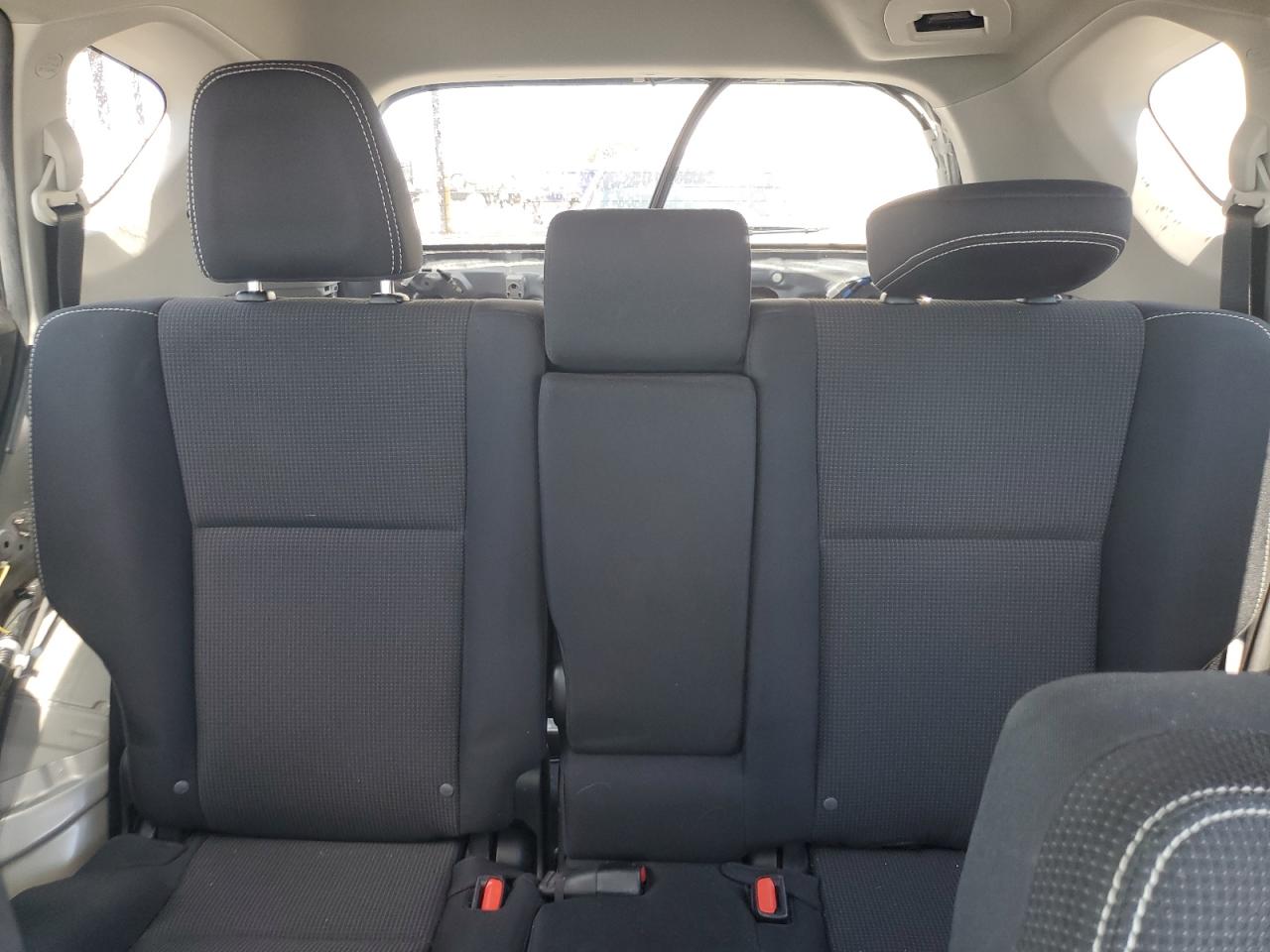 2017 Toyota Rav4 Xle VIN: 2T3WFREV2HW323426 Lot: 63253244