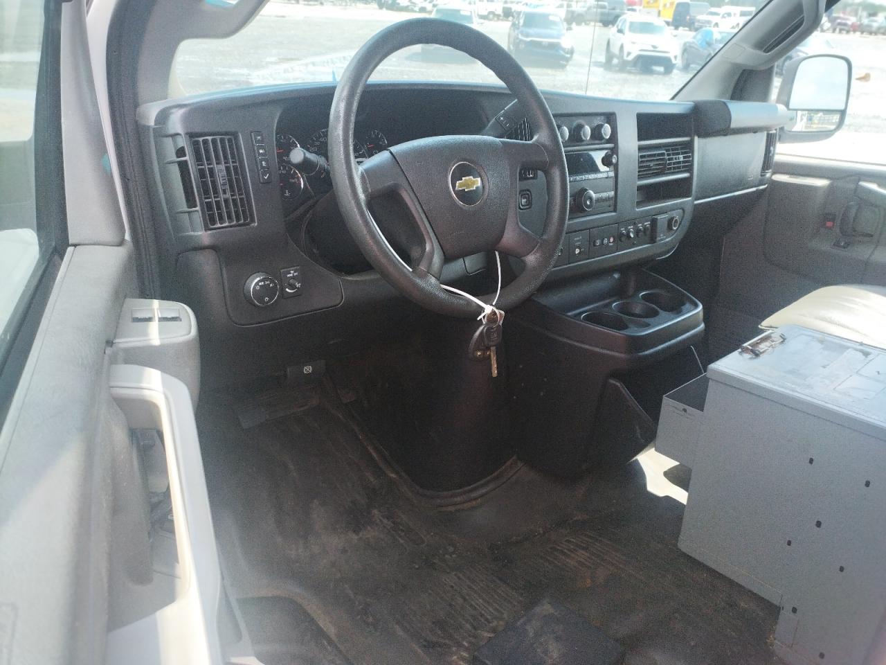 2017 Chevrolet Express G2500 VIN: 1GCWGAFF5H1270564 Lot: 47118984