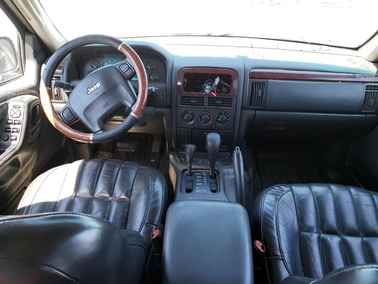 2002 Jeep Grand Cherokee Laredo VIN: 1J8GW48N12C253696 Lot: 61499404