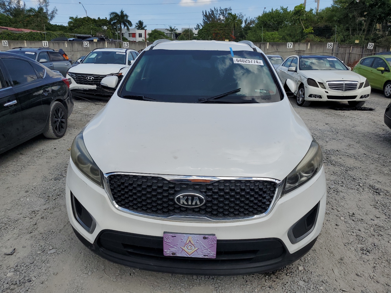 2016 Kia Sorento Lx vin: 5XYPG4A50GG140307