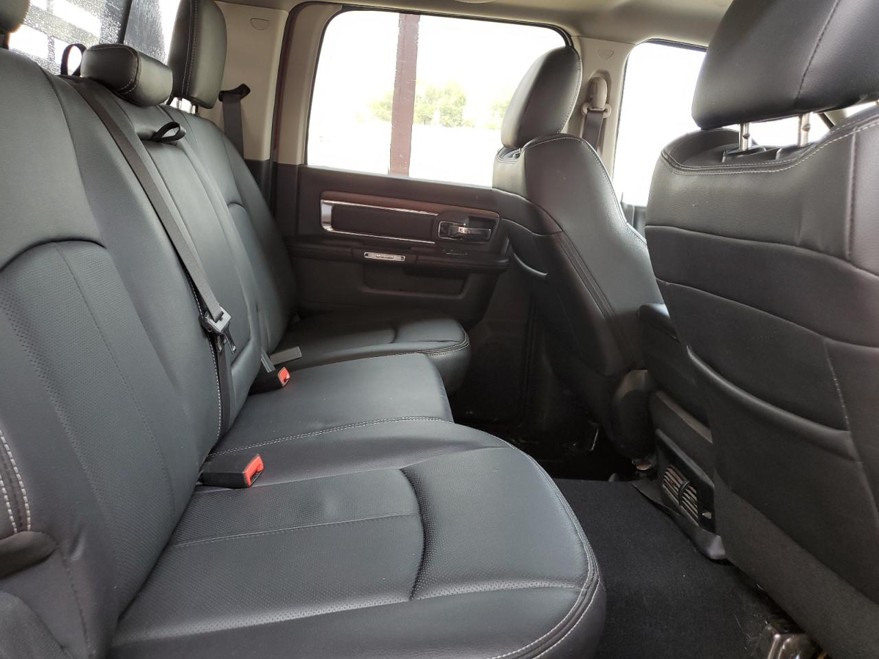 2018 Ram 3500 Laramie VIN: 3C63R3JL6JG281044 Lot: 64874934