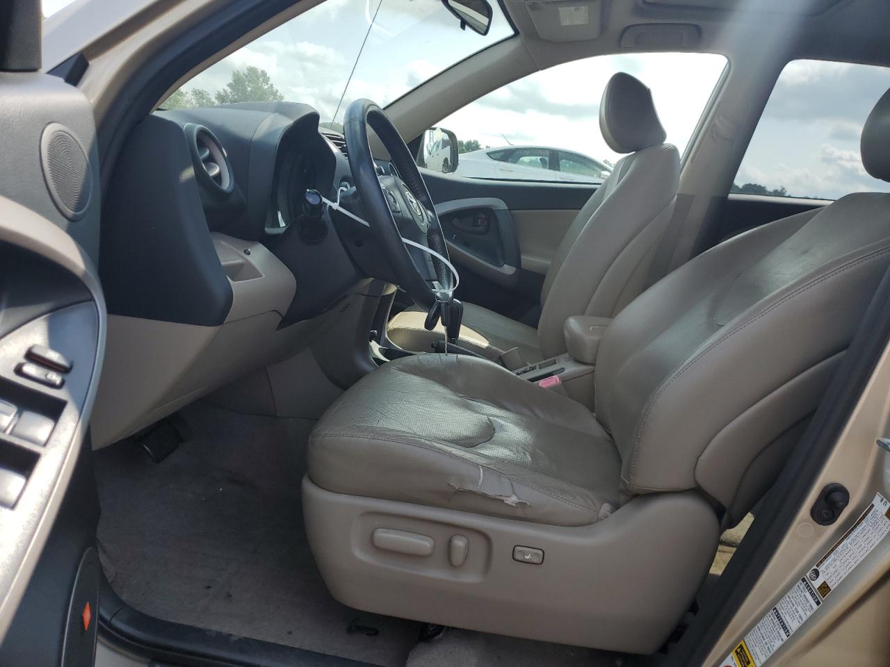 2008 Toyota Rav4 Limited VIN: JTMBD31V586073382 Lot: 64445884