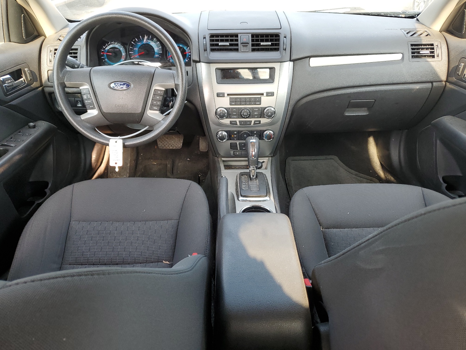 3FAHP0HA5AR415222 2010 Ford Fusion Se