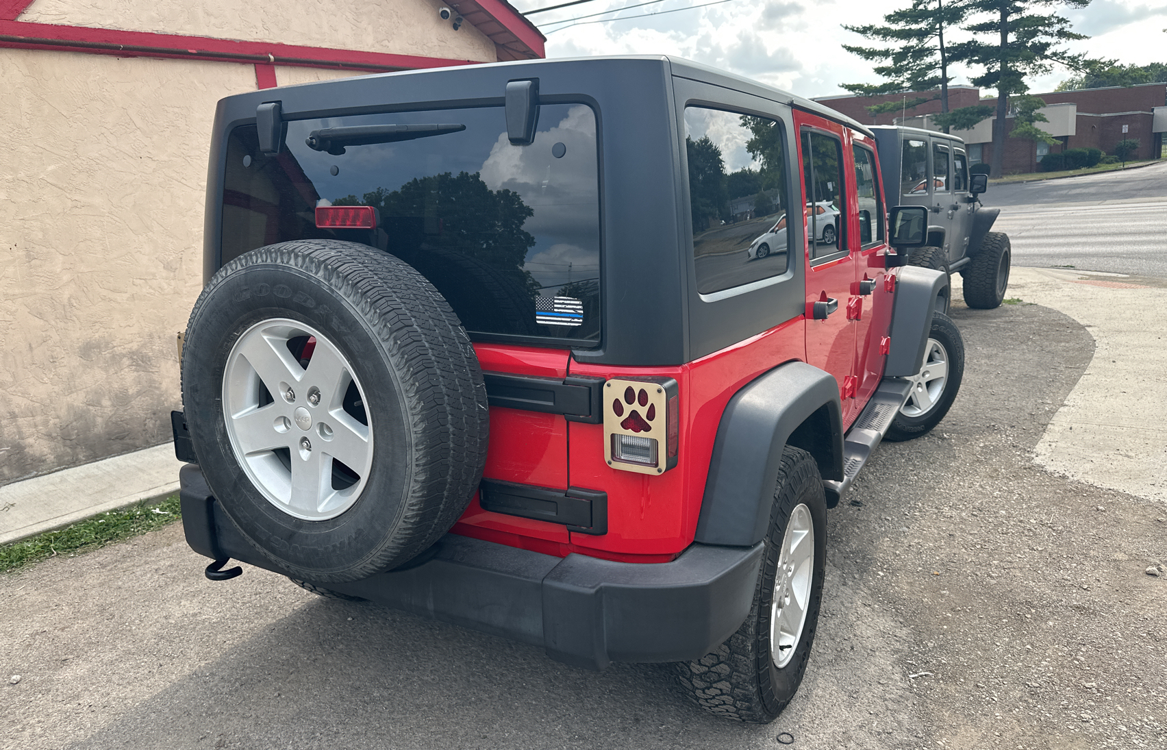 2017 Jeep Wrangler Unlimited Sport vin: 1C4BJWDG9HL502919