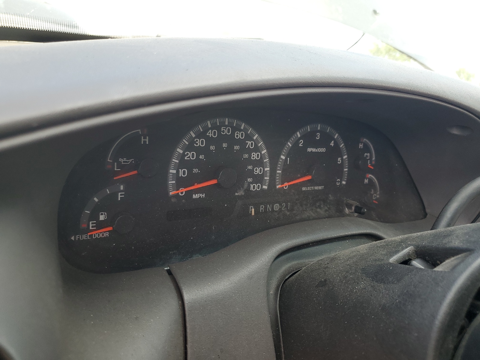 1FTRX18L8YNB20361 2000 Ford F150