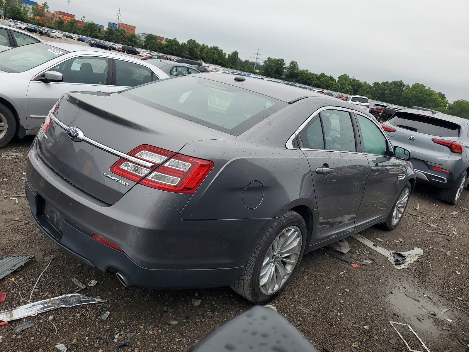 1FAHP2F85DG116594 2013 Ford Taurus Limited