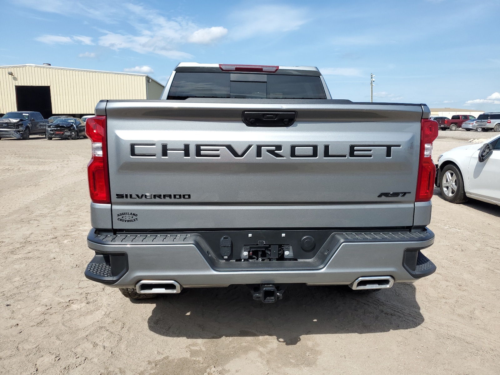 2024 Chevrolet Silverado K1500 Rst vin: 1GCUDEED6RZ261219