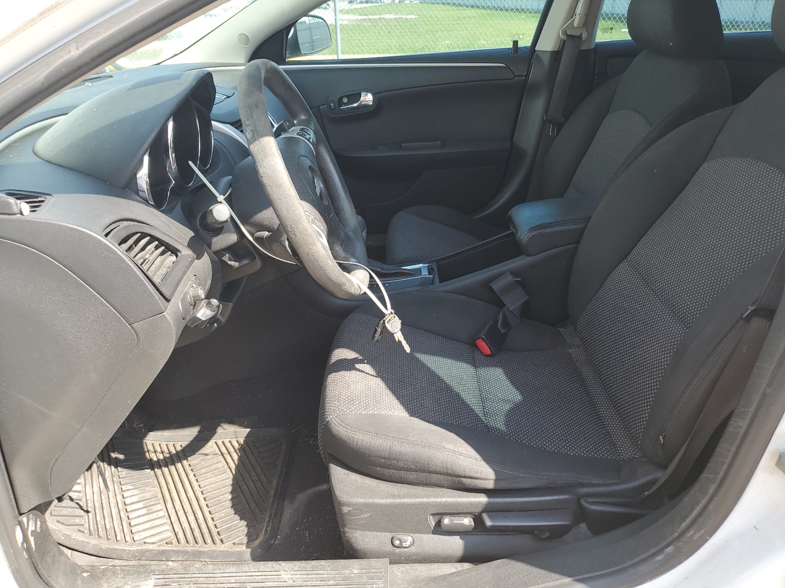 1G1ZC5E00AF155286 2010 Chevrolet Malibu 1Lt