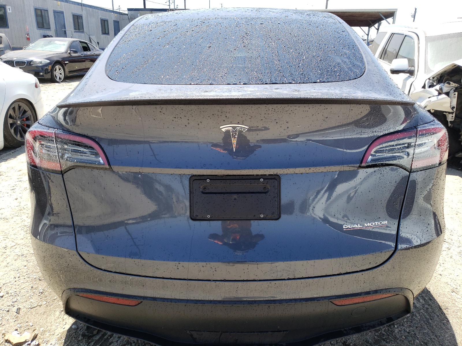 7SAYGDEF7PF900623 2023 Tesla Model Y