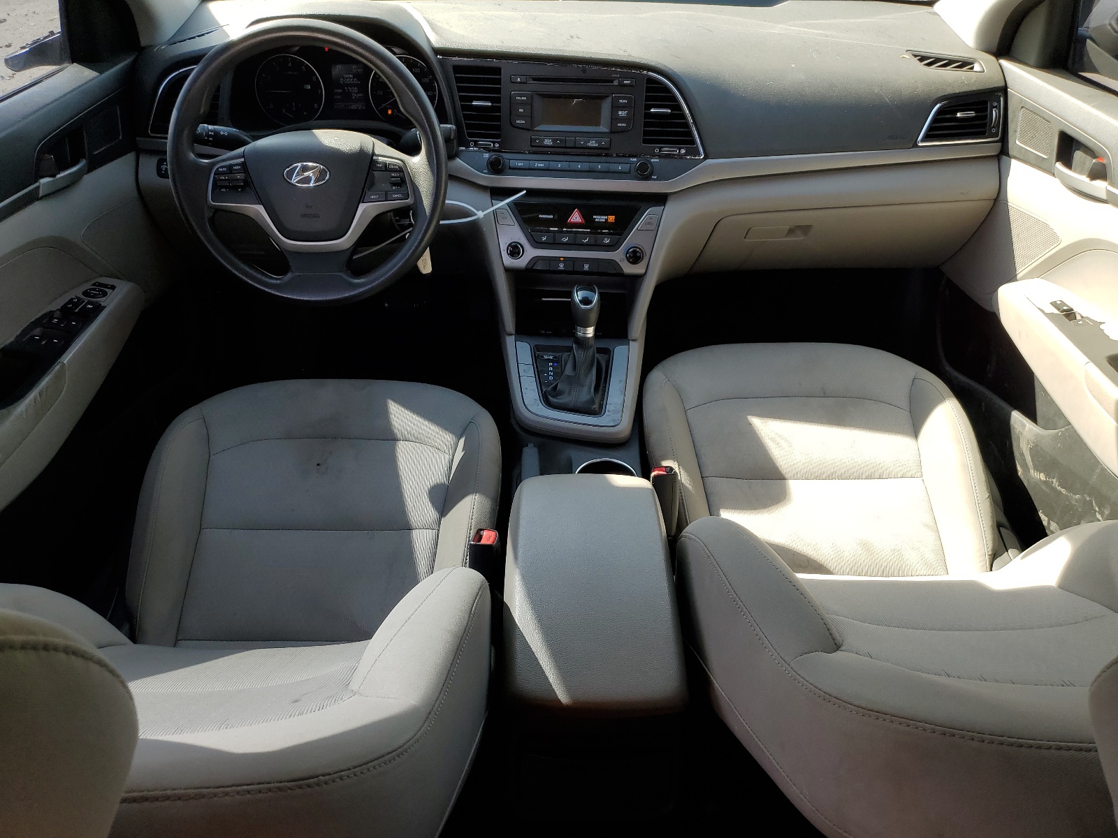 5NPD74LF1HH103804 2017 Hyundai Elantra Se