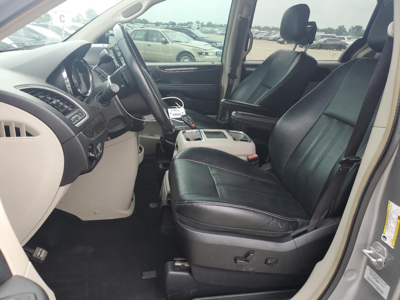 2015 Chrysler Town & Country Touring VIN: 2C4RC1BGXFR537665 Lot: 64893094