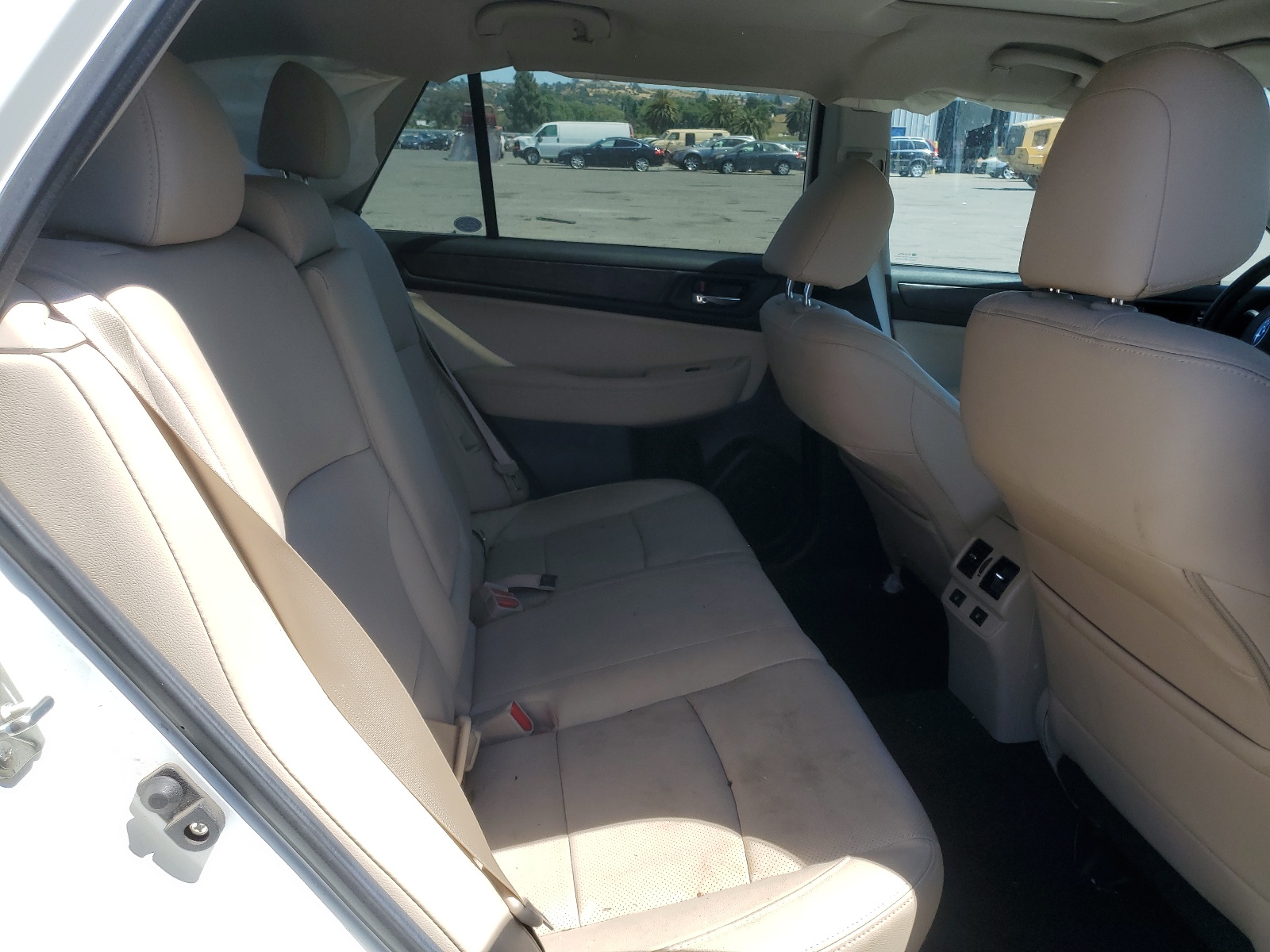 4S4BSANC9G3241233 2016 Subaru Outback 2.5I Limited