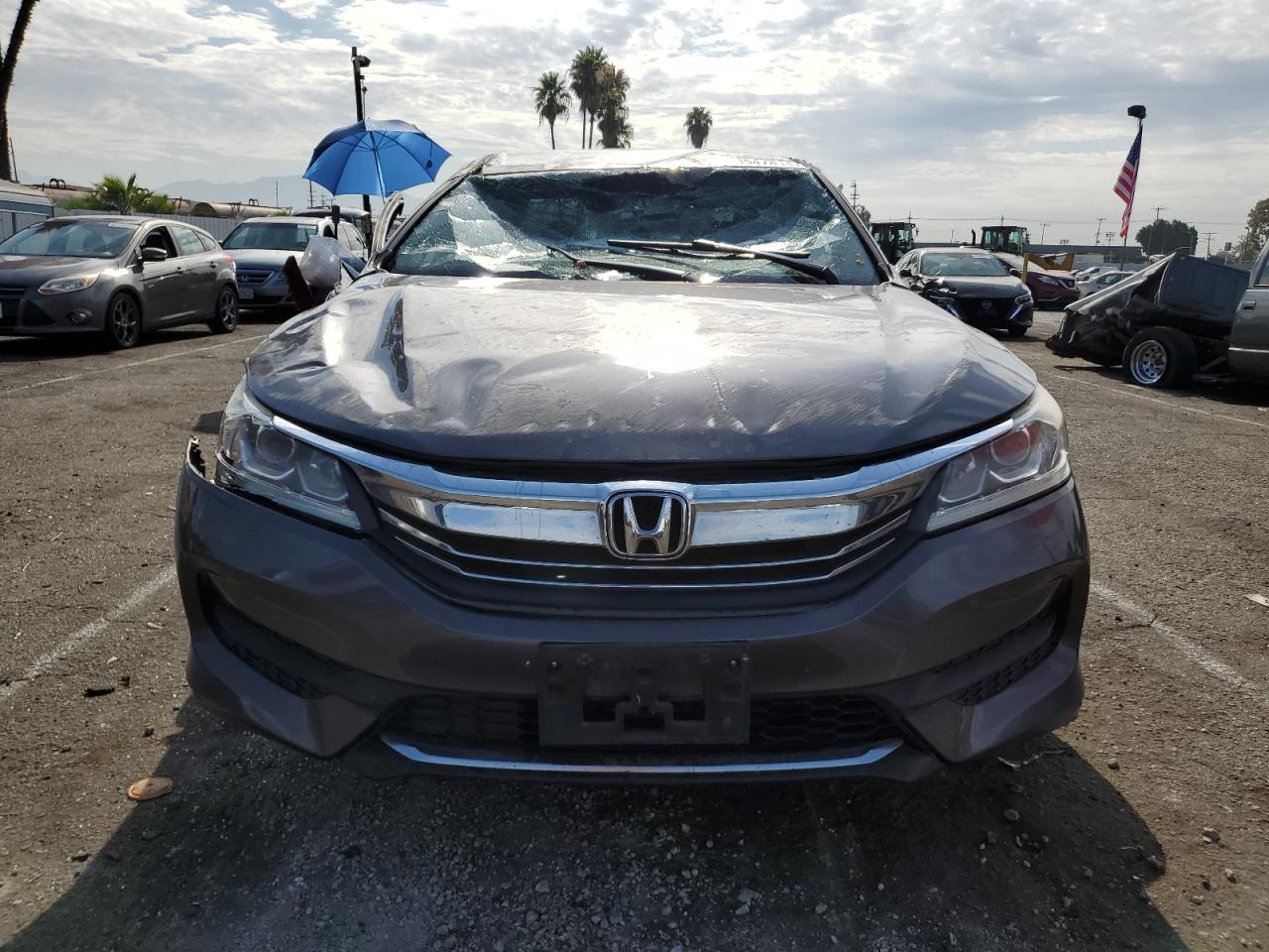 VIN 1HGCR2F37HA191178 2017 HONDA ACCORD no.5