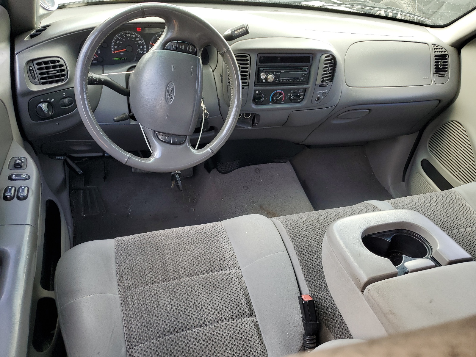 1FTRX17W82NB39138 2002 Ford F150