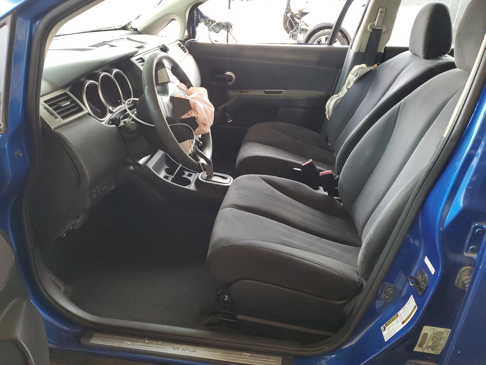 3N1BC13EX9L353068 2009 Nissan Versa S