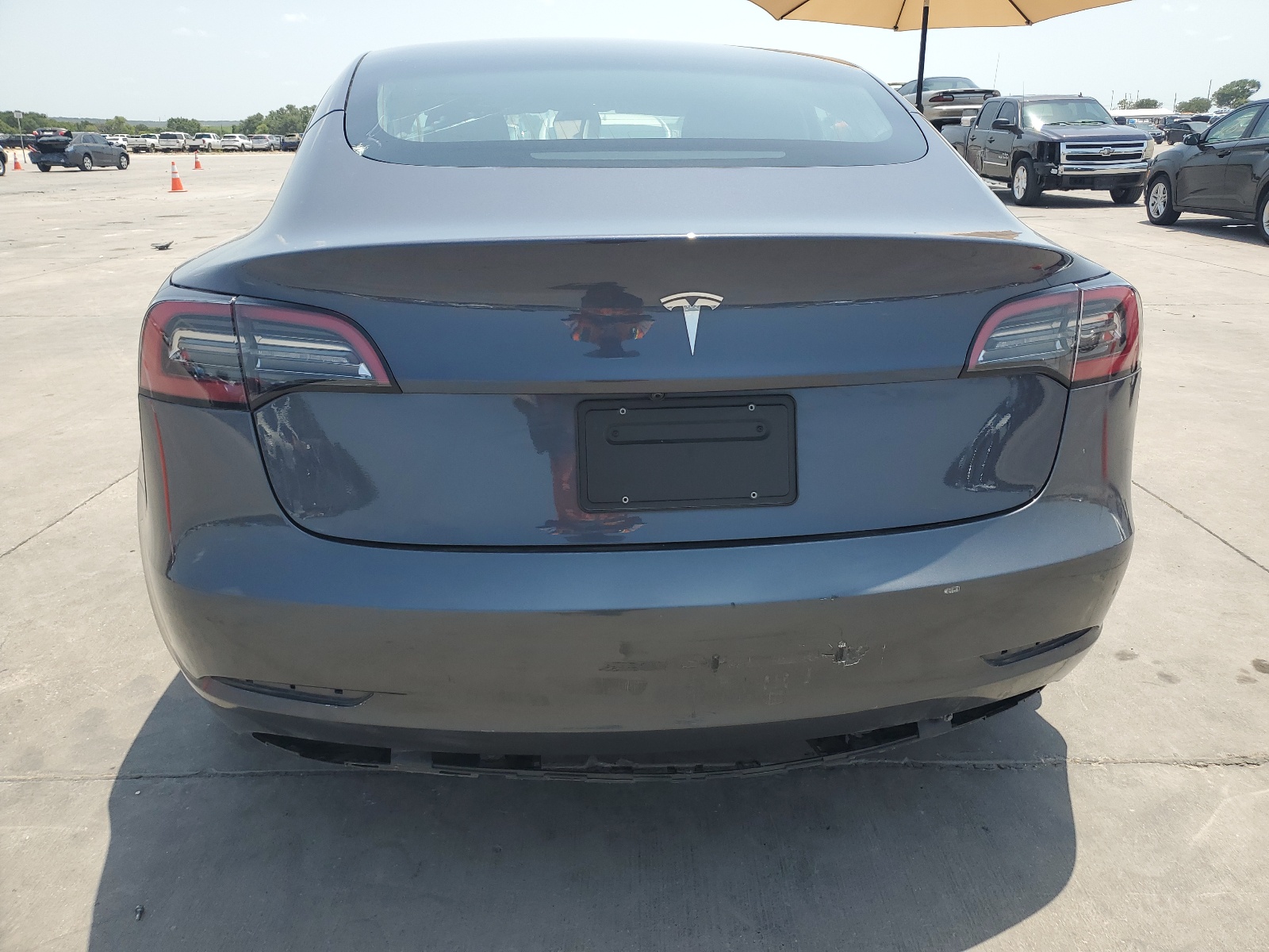 2023 Tesla Model 3 vin: 5YJ3E1EA4PF613532